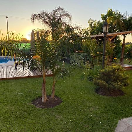 Piedra De Agua Aparthotel Federacion Bagian luar foto